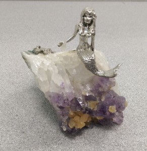 Mermaid on Amethyst                     