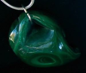 Display Malachite Pendant         